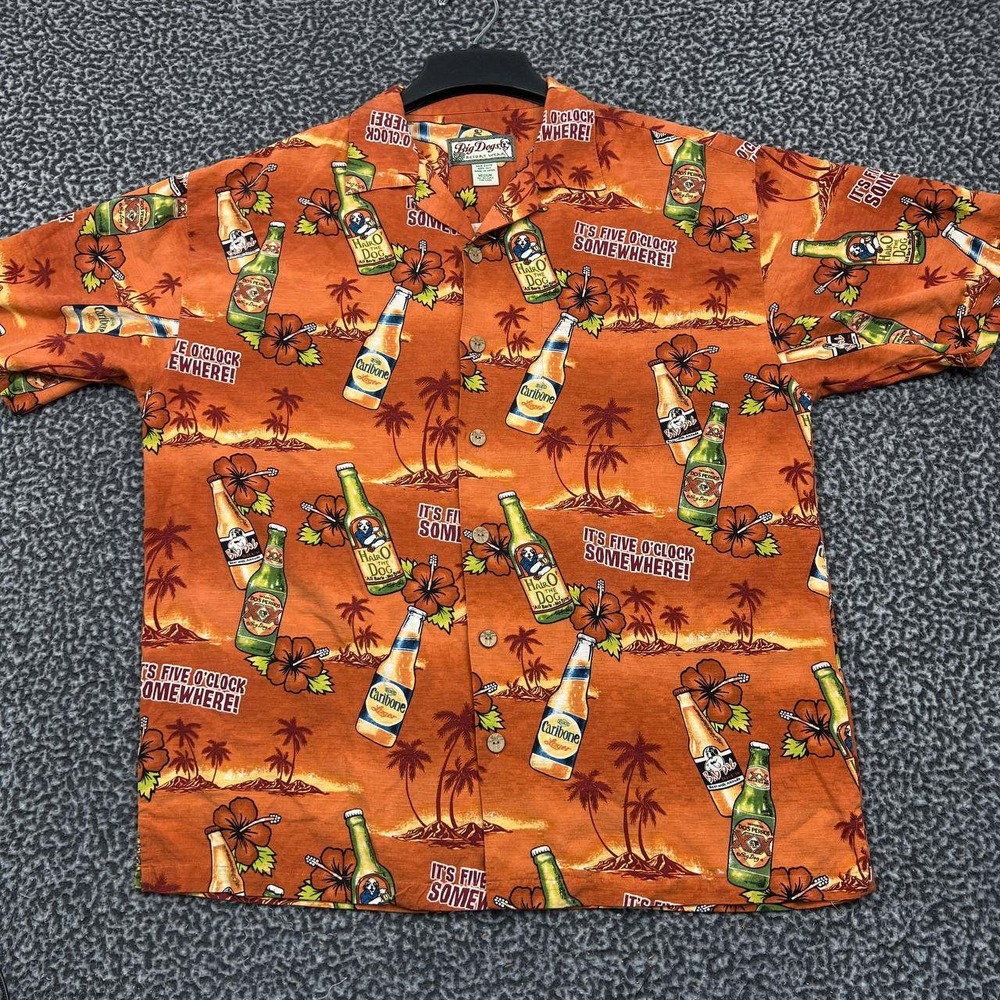 Big Dogs Resort Wear Shirt Men Medium Hawaiian Button Up Short Sleeve Collared M